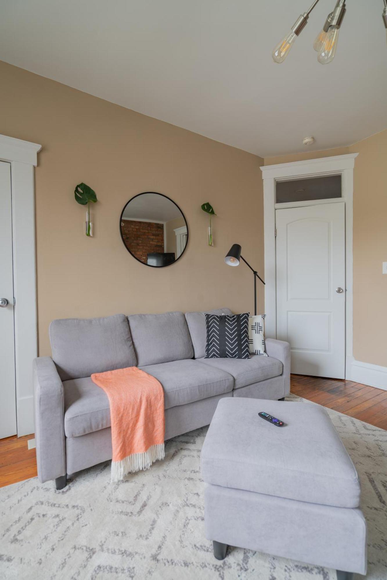 Prime Location Top Rated Free Parking Clean Columbus Exterior foto